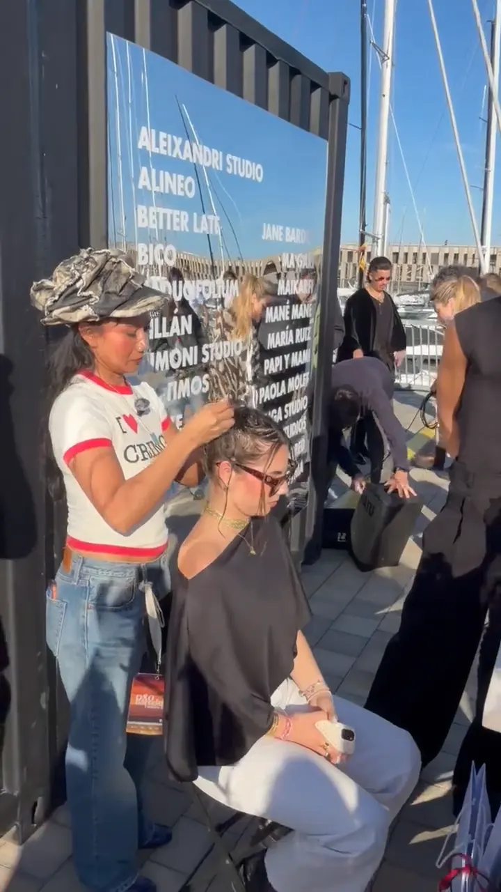 Pop-ups de Ma.Gari · 12 (vídeo)